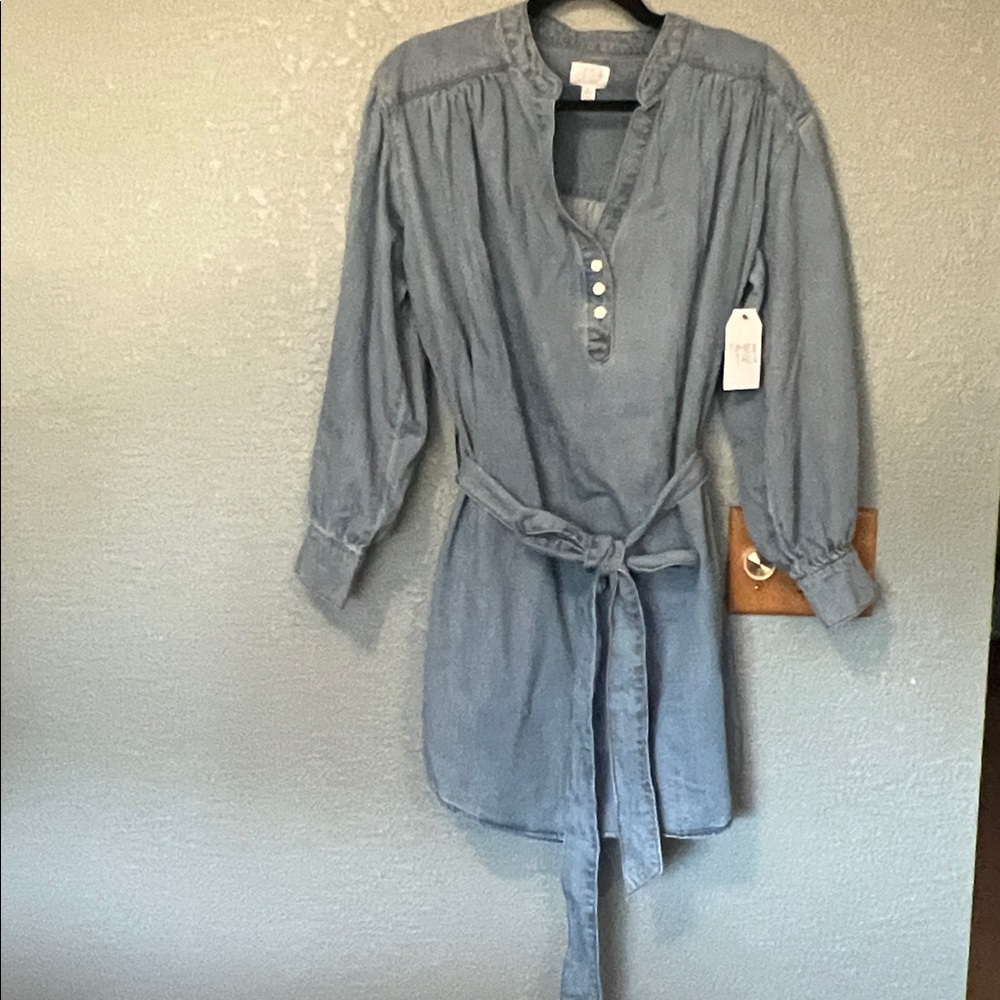 Light‎ Blue Denim Tunic Dress Size L (12-14) NWT